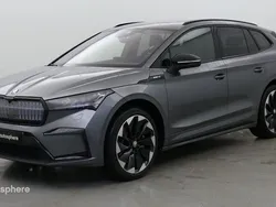 Gris Utilisé 2024 Skoda Enyaq iV SportLine SUV | 41 499 € (Prix juste)