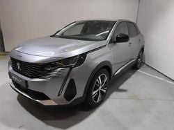 Gris Utilisé 2021 Peugeot 3008 Allure SUV | 22 990 € (Prix juste)
