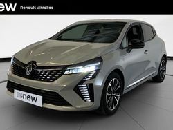 Gris Utilisé 2024 Renault Clio V Techno Citadine | 16 999 € (Prix juste)