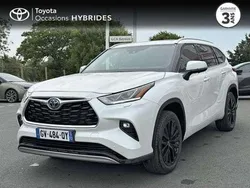 Utilisé 2024 Toyota Highlander Lounge SUV | 63 990 € (Prix juste)