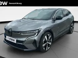 Noir Utilisé 2023 Renault Mégane Techno Berline | 27 790 € (Prix juste)