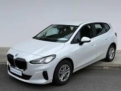 Mineralweiss métallisé Utilisé 2022 BMW 218 Monospace | 25 250 € (Super prix)