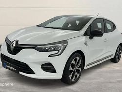 Blanc Utilisé 2022 Renault Clio V LIMITED Berline | 15 799 € (Prix juste)