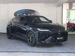 Utilisé 2023 Lamborghini Urus SUV | 329 900 €