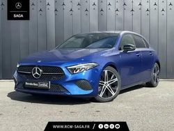 Bleu Utilisé 2023 Mercedes A180 Business Berline | 32 900 € (Prix assez cher)