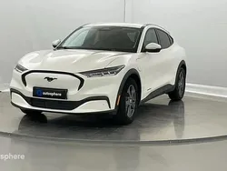 Blanc Utilisé 2023 Ford Mustang Mach-E Standard Range SUV | 31 999 € (Bon prix)
