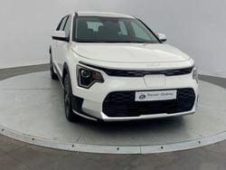 Blanc Utilisé 2023 Kia e-Niro Motion SUV | 25 199 € (Prix cher)
