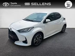 Blanc Utilisé 2023 Toyota Yaris Hybrid Design | 21 880 € (Bon prix)