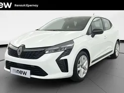 Blanc Utilisé 2023 Renault Clio V Evolution Citadine | 16 799 € (Prix juste)