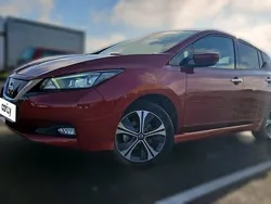 Rouge Utilisé 2021 Nissan Leaf Tekna Citadine | 17 052 € (Prix juste)