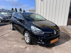 Noir Utilisé 2019 Renault Clio GrandTour LIMITED Break | 7 990 € (Prix juste)