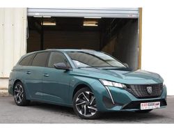 Bleu Utilisé 2023 Peugeot 308 Allure Break | 23 490 € (Prix juste)