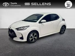 Blanc Utilisé 2025 Toyota Yaris Hybrid Design | 23 200 € (Bon prix)