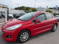 Rouge Utilisé 2013 Peugeot 207 Access Cabriolet | 6 990 € (Prix cher)