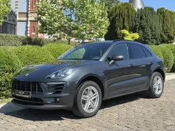 Gris Utilisé 2017 Porsche Macan SUV | 35 990 € (Super prix)