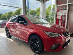 Rouge désir métal Nouvelle 2025 Seat Ibiza FR Berline | 21 989 € (Prix cher)