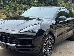 Utilisé 2021 Porsche Cayenne SUV | 78 900 € (Prix juste)