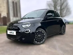 Noir Utilisé 2022 Fiat 500C La Prima Cabriolet | 19 990 € (Prix assez cher)
