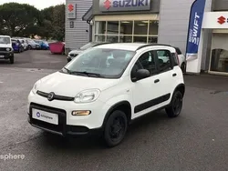 Blanc Utilisé 2019 Fiat Panda 4x4 Wild Citadine | 12 299 €