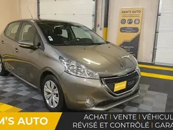 Beige Utilisé 2014 Peugeot 208 Active Citadine | 6 990 € (Prix juste)