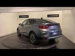 Gris Occasion 2023 Renault Arkana Evolution SUV | 20 499 € (Prix juste)