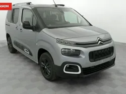 Gris Utilisé 2023 Citroën Berlingo Shine Monospace | 28 680 €
