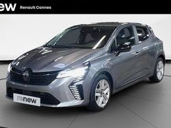 Gris Utilisé 2024 Renault Clio V Evolution Citadine | 16 499 € (Prix juste)