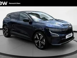 Bleu Utilisé 2022 Renault Mégane Iconic Berline | 24 990 € (Prix juste)