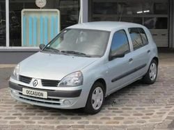 Utilisé 2005 Renault Clio II Dynamique Berline | 2 000 €