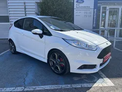 Utilisé 2016 Ford Fiesta ST Citadine | 14 990 € (Prix assez cher)