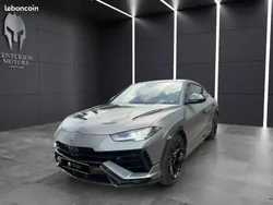 Vert Utilisé 2023 Lamborghini Urus SUV | 399 900 €