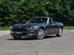 Gris Utilisé 2018 Fiat 124 Spider Lusso Cabriolet | 18 950 €