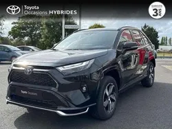 Utilisé 2025 Toyota RAV4 Hybrid Design SUV | 46 990 € (Prix juste)