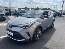 Gris platinium biton Utilisé 2021 Toyota C-HR SUV | 23 999 € (Prix juste)