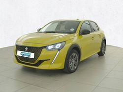 Jaune Utilisé 2023 Peugeot e-208 Style Citadine | 17 990 € (Prix juste)