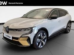 Gris Occasion 2022 Renault Megane E-Tech Iconic Berline | 25 990 € (Prix assez cher)