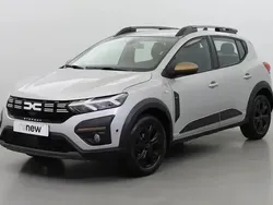 Gris Utilisé 2024 Dacia Sandero Extreme Citadine | 17 350 € (Prix juste)