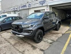 Noir Nouvelle 2025 Toyota HiLux Sport Pick-up | 64 900 € (Prix cher)