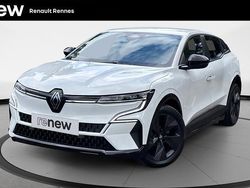 Blanc Nouvelle 2025 Renault Mégane Evolution Berline | 29 990 € (Prix juste)