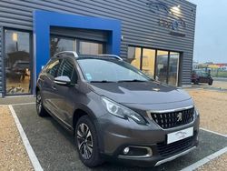 Gris Utilisé 2017 Peugeot 2008 Allure SUV | 9 990 € (Prix juste)
