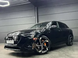 Noir Utilisé 2022 Audi e-tron S-Line SUV | 46 990 € (Prix juste)