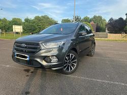 Gris Utilisé 2019 Ford Kuga S SUV | 14 000 € (Prix juste)