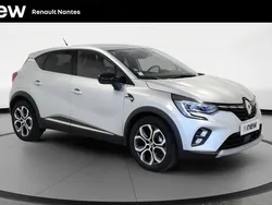 Gris Utilisé 2022 Renault Captur Techno SUV | 19 490 €