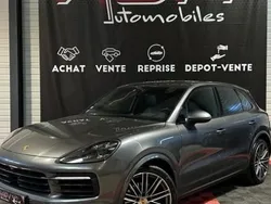 Gris Utilisé 2019 Porsche Cayenne SUV | 41 990 € (Prix cher)