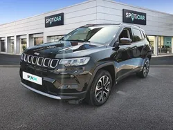 Rouge Utilisé 2023 Jeep Compass Limited SUV | 27 490 € (Prix juste)