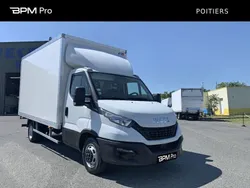 Utilisé 2021 Iveco Daily | 31 680 €