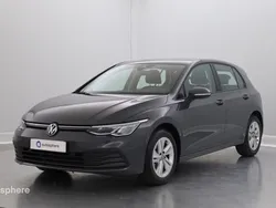 Gris Utilisé 2024 VW Golf VIII Life Berline | 25 299 € (Prix juste)