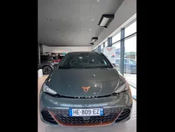 Vert Nouvelle 2025 Cupra Born VZ Citadine | 45 000 € (Prix assez cher)