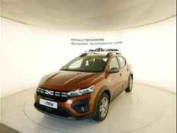 Orange Utilisé 2022 Dacia Sandero Expression Citadine | 14 499 € (Prix juste)