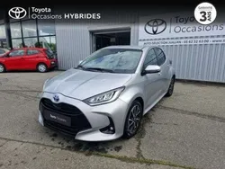 Utilisé 2022 Toyota Yaris Hybrid Design Berline | 18 490 € (Prix juste)